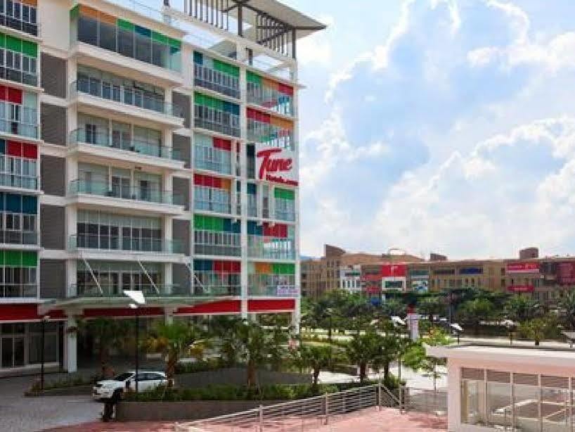 Tune Hotel - Kota Damansara Petaling Jaya Esterno foto